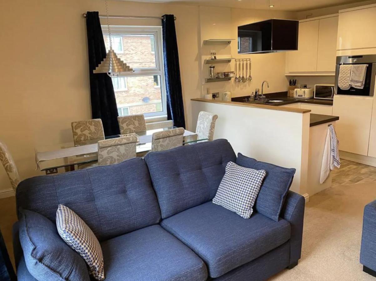 Park Crescent Apartment 요크 외부 사진