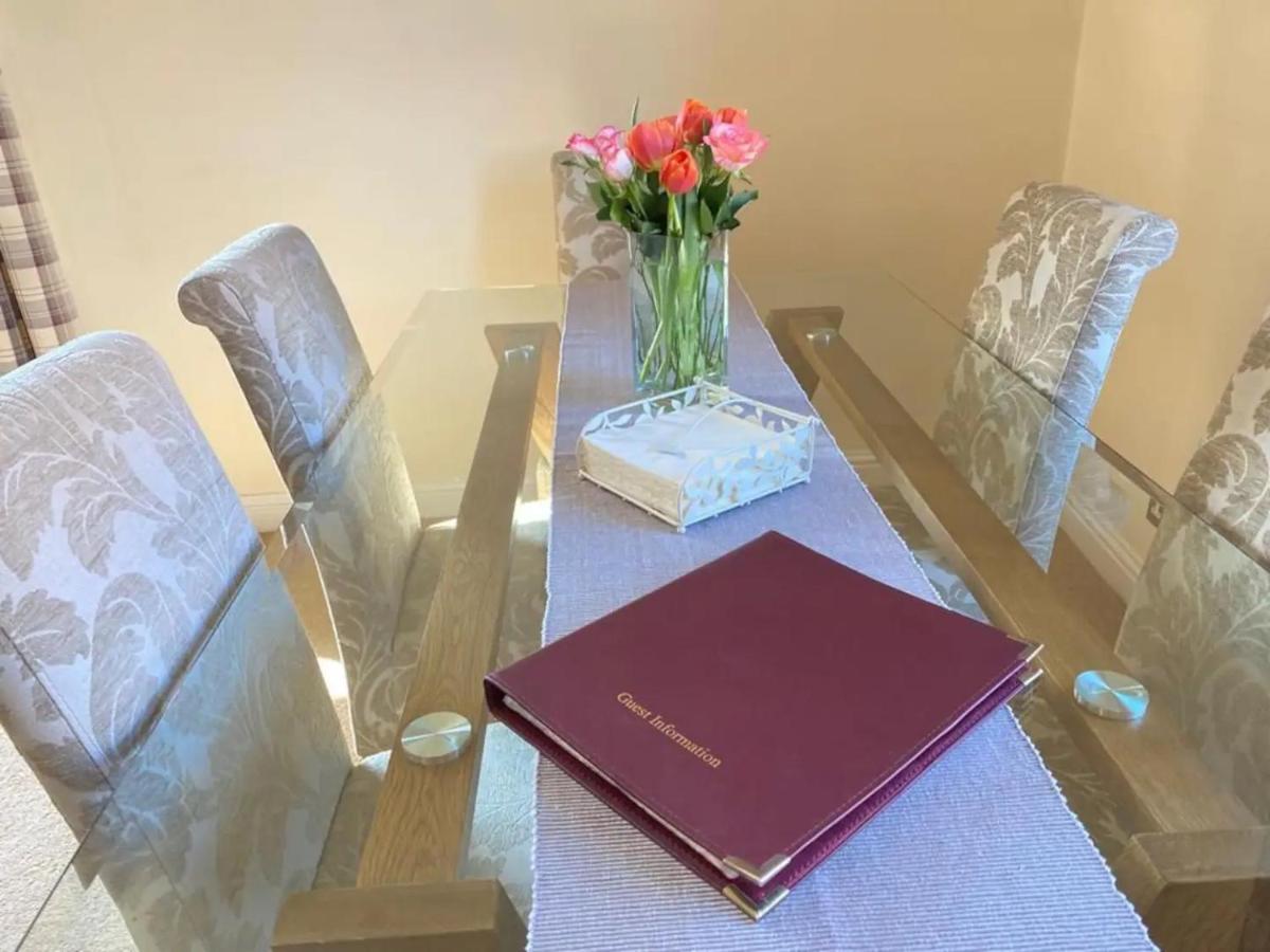 Park Crescent Apartment 요크 외부 사진